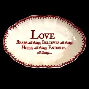 Mottahedeh, Williamsburg Reserve Collection, Oval “Love” Trinket Dish.